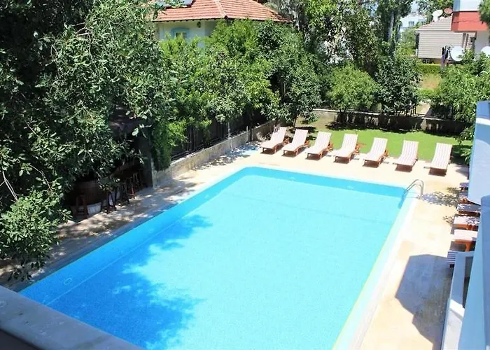 Mese Hotel *