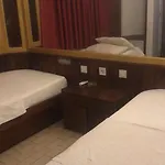 Meşe *